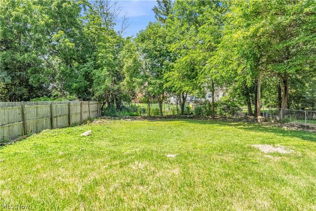 340 E 276th Street, Euclid, OH 44132