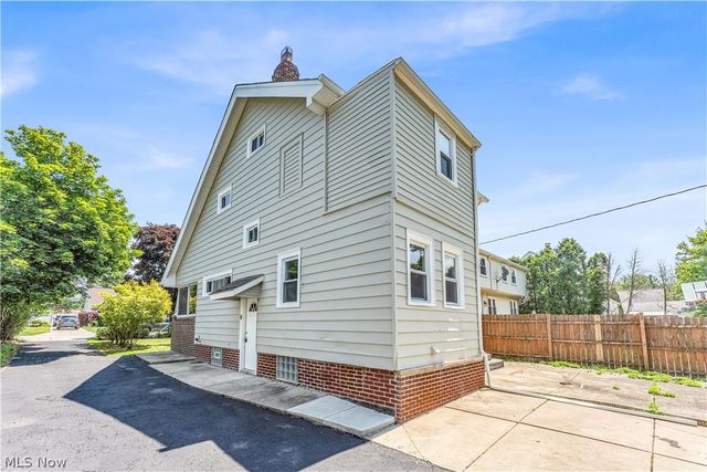 340 E 276th Street, Euclid, OH 44132
