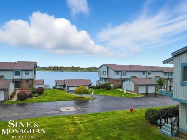 1715 River Road, St Clair Twp, MI 48079