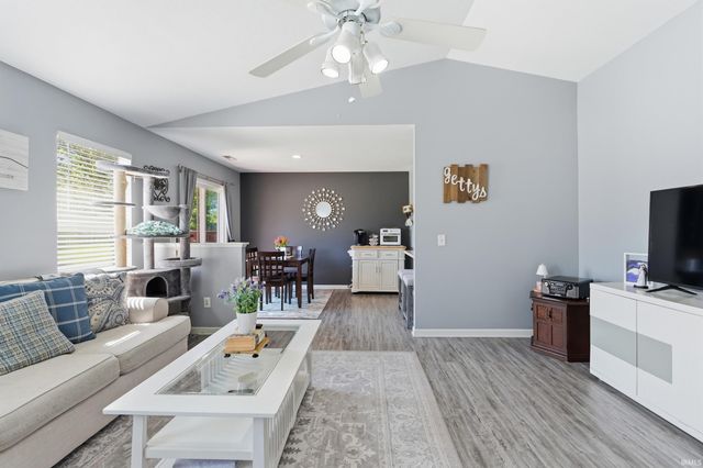 4212 Kingsbrook Way, Fort Wayne, IN 46818