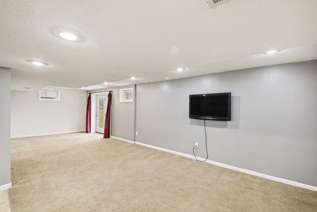 7536 Harvestdale Lane, Florence, KY 41042