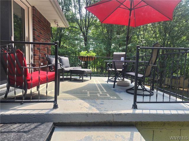 8672 Highland Drive, Eden, NY 14057
