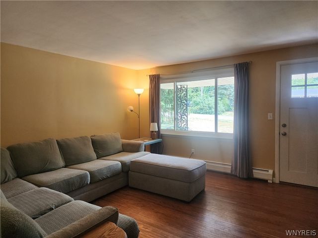8672 Highland Drive, Eden, NY 14057