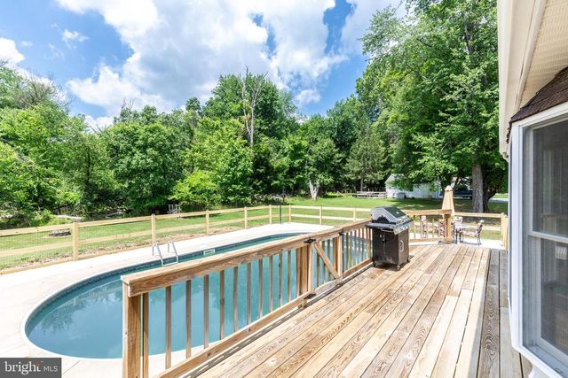 54 E MOSER RD, Thurmont, MD 21788
