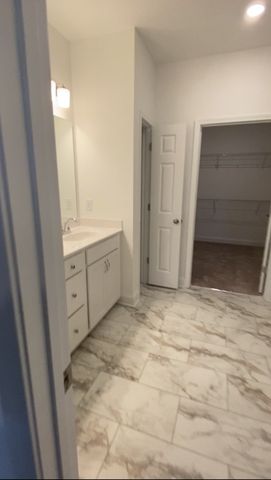 2337 Laurelstone Dr, Murfreesboro, TN 37130