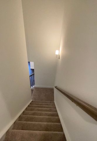 2337 Laurelstone Dr, Murfreesboro, TN 37130