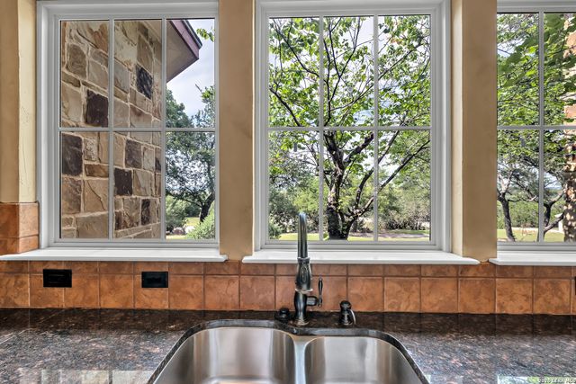 302 Cotton Cloud, San Antonio, TX 78260