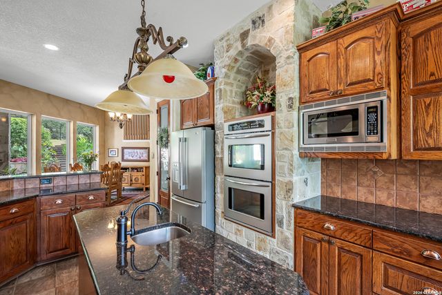 302 Cotton Cloud, San Antonio, TX 78260