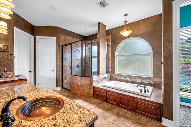 302 Cotton Cloud, San Antonio, TX 78260