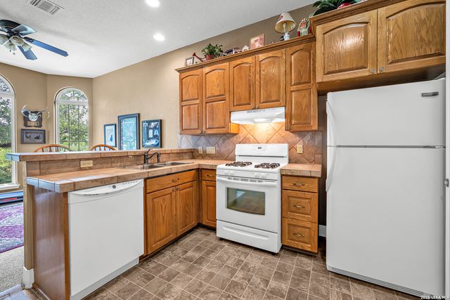302 Cotton Cloud, San Antonio, TX 78260