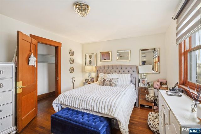33 Sisco Place, Clifton, NJ 07011