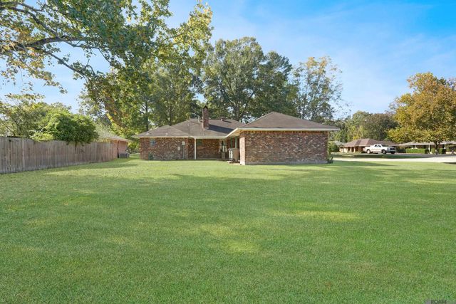 14111 Heatherton Ave, Pride, LA 70770