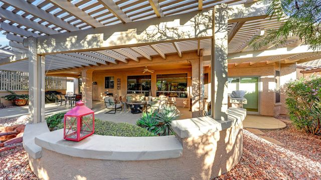 19766 N DESERT SONG Way, Surprise, AZ 85374