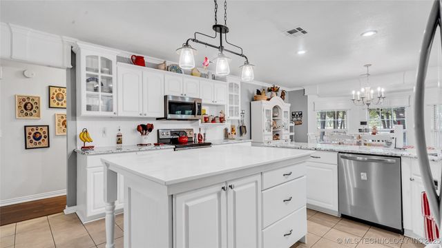 211 Southerland, Ardmore, OK 73401