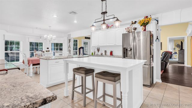 211 Southerland, Ardmore, OK 73401