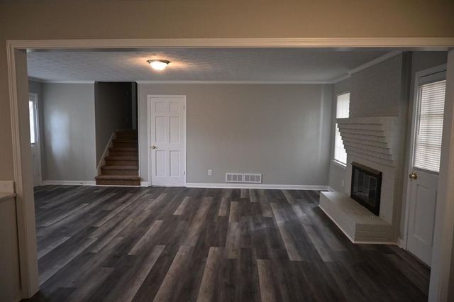 3990 Hwy 92 Highway, Acworth, GA 30102