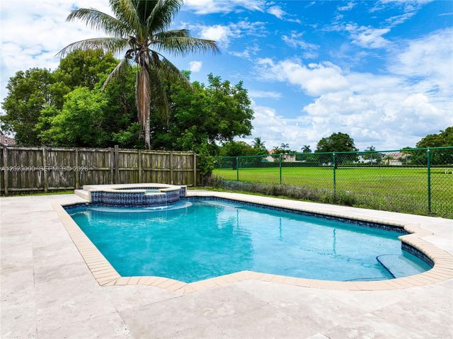 1730 SE 20th Ter, Homestead, FL 33035