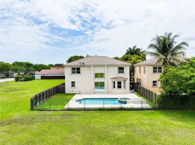 1730 SE 20th Ter, Homestead, FL 33035