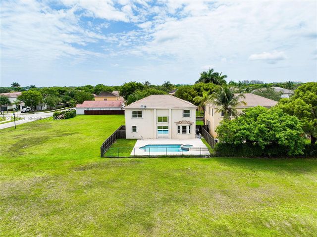 1730 SE 20th Ter, Homestead, FL 33035