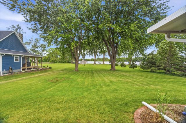 6121 Black Wolf Point ROAD, Oshkosh, WI 54902