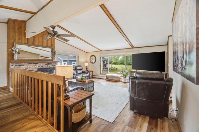 6121 Black Wolf Point ROAD, Oshkosh, WI 54902