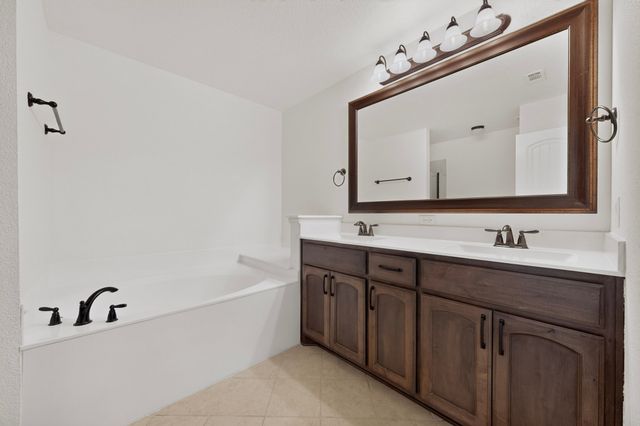 186 County Road 4430, Rhome, TX 76078