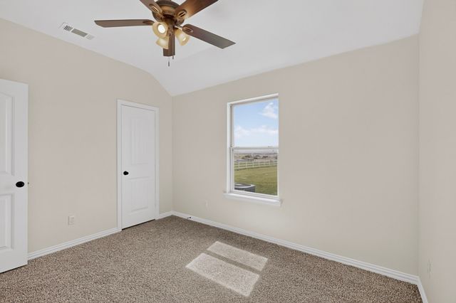186 County Road 4430, Rhome, TX 76078