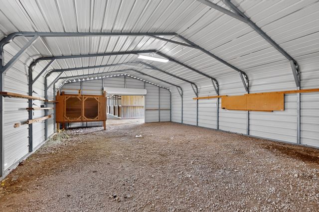 186 County Road 4430, Rhome, TX 76078