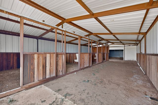 186 County Road 4430, Rhome, TX 76078