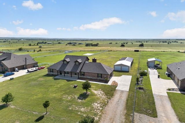 186 County Road 4430, Rhome, TX 76078