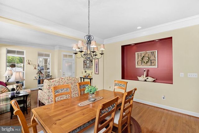 42755 CHATELAIN CIR, Brambleton, VA 20148