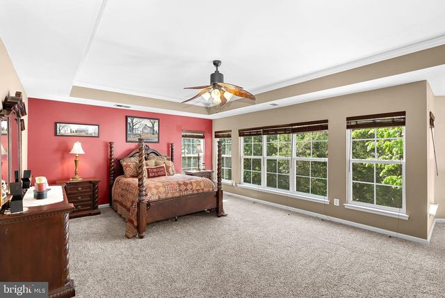 42755 CHATELAIN CIR, Brambleton, VA 20148