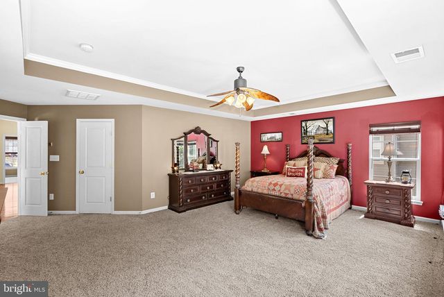 42755 CHATELAIN CIR, Brambleton, VA 20148