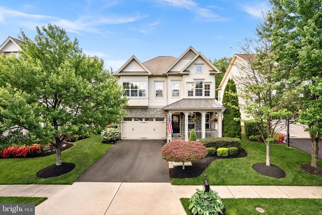 42755 CHATELAIN CIR, Brambleton, VA 20148