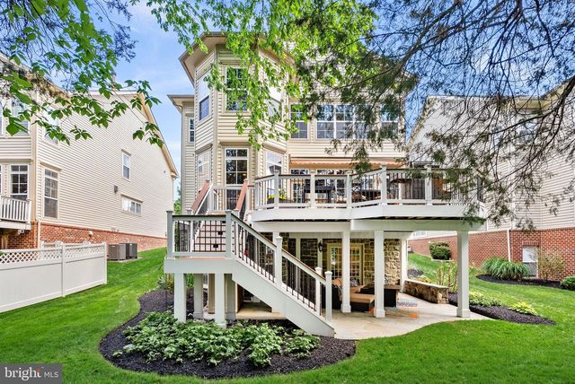 42755 CHATELAIN CIR, Brambleton, VA 20148