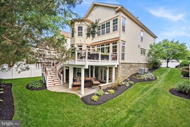 42755 CHATELAIN CIR, Brambleton, VA 20148