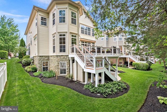 42755 CHATELAIN CIR, Brambleton, VA 20148