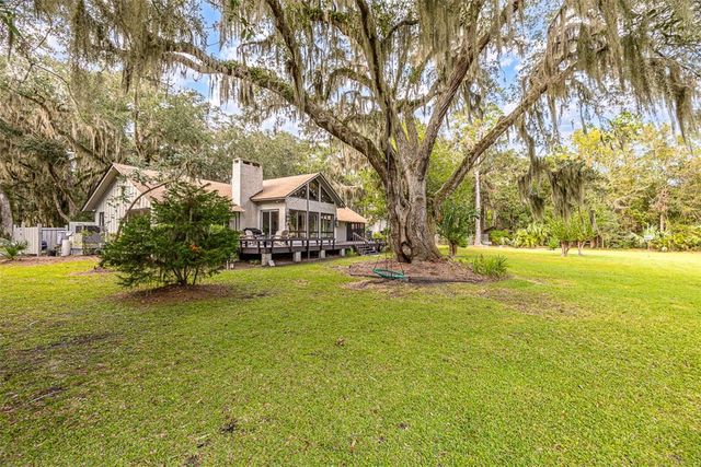 105 Hasell Lane, St Simons Island, GA 31522