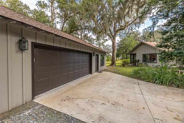 105 Hasell Lane, St Simons Island, GA 31522