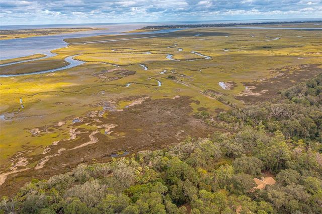 105 Hasell Lane, St Simons Island, GA 31522