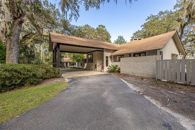 105 Hasell Lane, St Simons Island, GA 31522