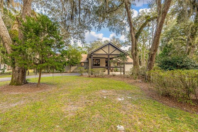 105 Hasell Lane, St Simons Island, GA 31522