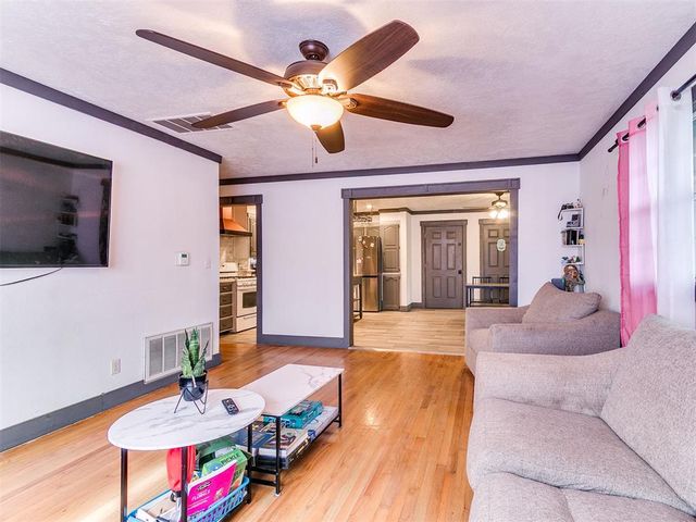 608 Neal Circle, El Reno, OK 73036