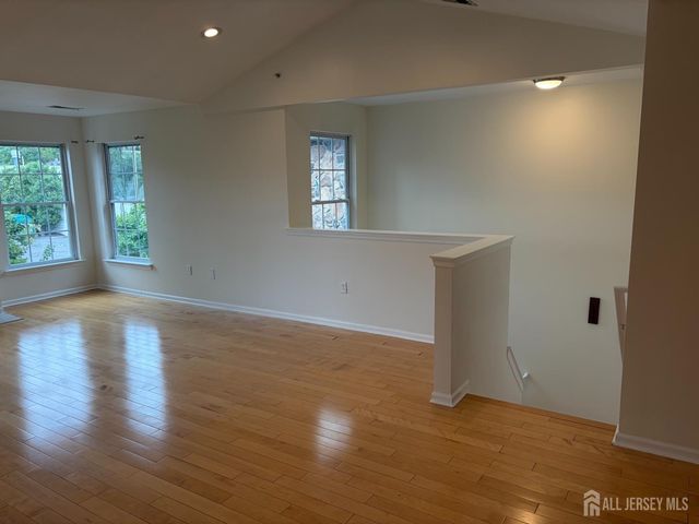 6 Lackland Avenue, Piscataway, NJ 08854