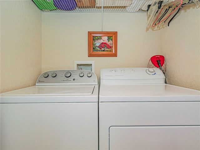 1135 3rd Avenue 104, Vero Beach, FL 32960