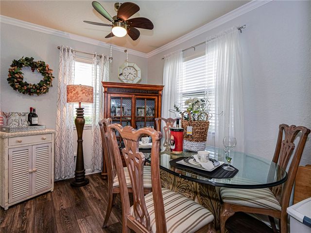 1135 3rd Avenue 104, Vero Beach, FL 32960