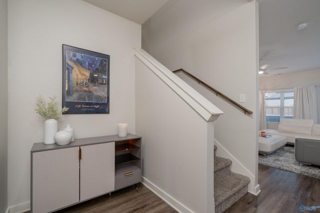 7211 Elmcroft Avenue NW, Huntsville, AL 35806