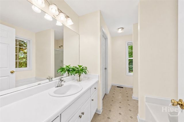 509 Greenfield Drive, Statham, GA 30666