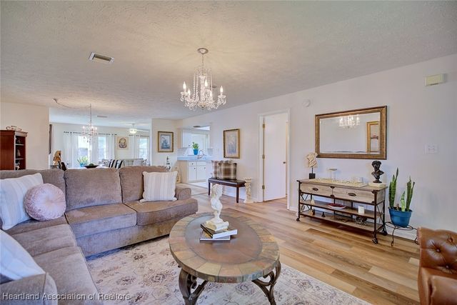 151 Johnson Avenue, Lake Placid, FL 33852