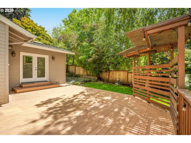 5002 Sw ORCHARD Ln, Portland, OR 97219